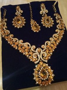 Beautiful Necklace Set
