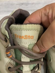 Boys shoes