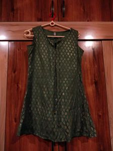 Green indo-western Kurta set