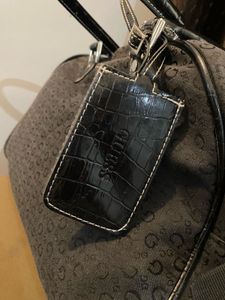 GUESS TRAVEL BAG