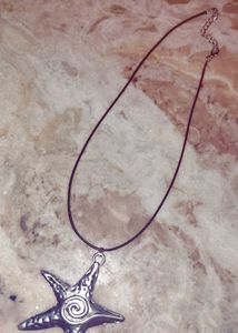 Starfish Pendant Necklace
