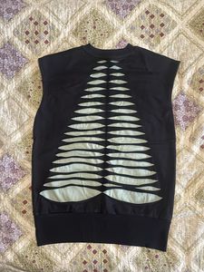 Sleeveless Streetwear Black Vest