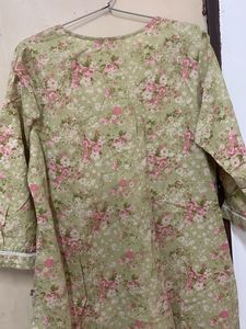 Floral Print Kurta with Lace Trim