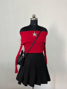 DISCOUNT!!Off-Shoulder Red Crop Top