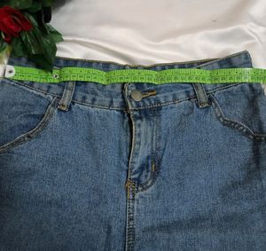 Straight Cut Jeans