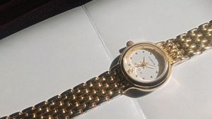 Foce Women Wrist Watch