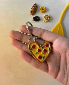 Pizza 🍕 Heart Keychain