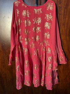 Beautiful Pink kurta set with Gold Print
