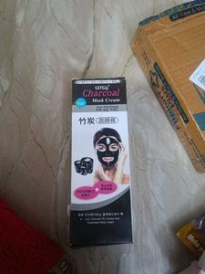 GETGAL Charcoal Mask Cream
