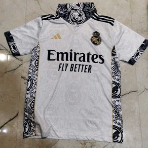 Real Madrid Jersey - Emirates Fly Better
