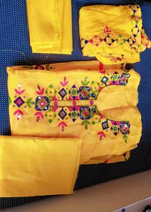 Good New Material Of Kurtha Suite With Lining