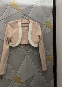 Chic Cropped Jacket