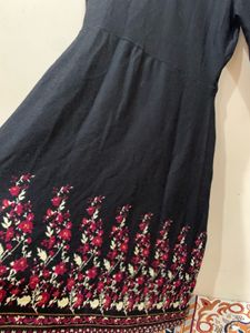 Black Floral Lace Neckline Dress