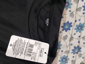 Chic Black Relaxed Fit Top