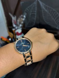 Combo-Stylish Watch, And Bra