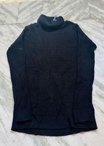 Chic Black Turtleneck Cable Knit Sweater