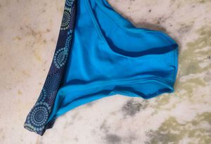 Stylish Blue Bikini Bottoms with Geometric Trim