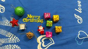 Christmas Decoration Set Of 11