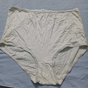 Comfortable ⚛️White Cotton Briefs