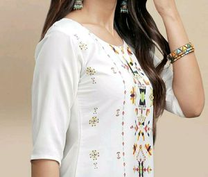 Stylish Women Kurti