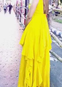 Gown 💛