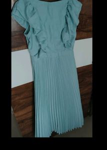 Elegant Teal Midi Dress
