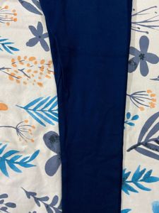 Futuro Navy Blue Leggings