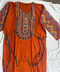 NAVRATRI Embroidered Kurti With Side Tie Ups