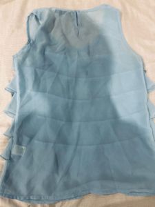 Chic Ruffled Light Blue Sleeveless Top