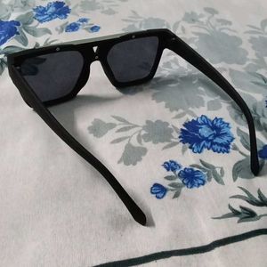 Stylish Black Sunglasses with Case