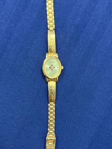 Elegant Gold Sonata Women's Watch