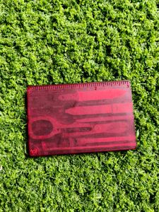VICTORINOX SWISSCARD CLASSIC – RED