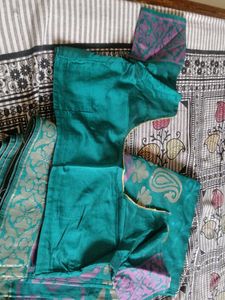 New Beautiful Saree With FullyStitched Blouse