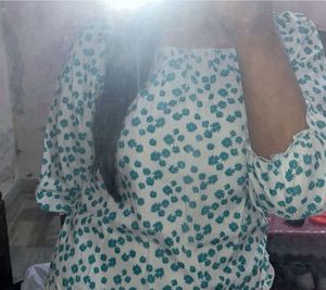 Floral Print Off-Shoulder Top