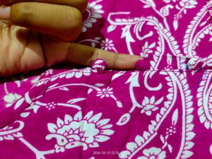 Beautiful Pink Paisley Print Kurta