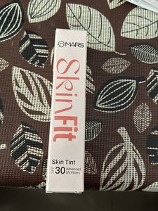 MARS Skin Fit Tint SPF
