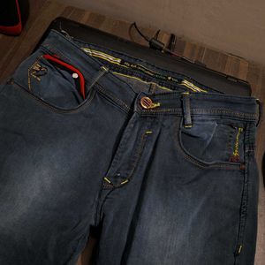 Men's Dark Blue Distressed Jeans – 34" Waist
