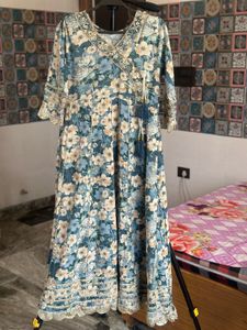 Beautiful Floral Kurta 🔥🩷
