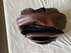 F GEAR LUXUR ANTITHEFT  BACKPACK LAPTOP BAG