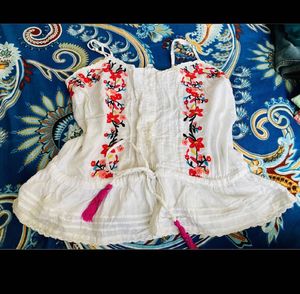 Tops &amp; Tunics Bundle (4 Items)