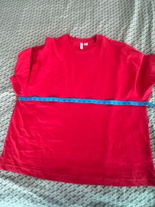 H&amp;M - Red Oversized T-Shirt