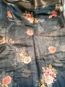 Elegant Floral Print Saree