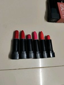 Mixed Lipstick Bundle