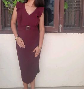 Maroon V-Neck Ruffle Belted Dress