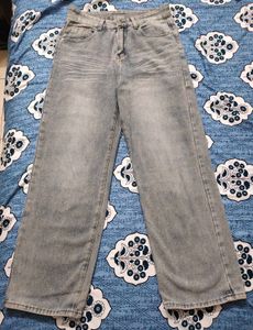 SAVANA Grey Wash Jeans