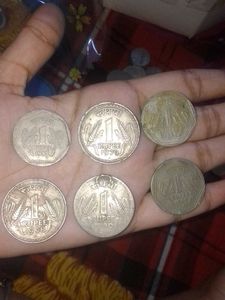 Vintage Indian 1 Rupee Coins Collection total 6