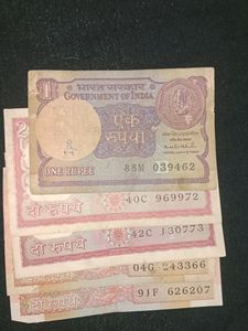 Old Indian Currency- 2rs Notes And 1rs Note(5notes