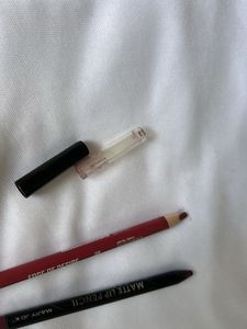 2 Lip Pencils Mars &amp; Mary jok