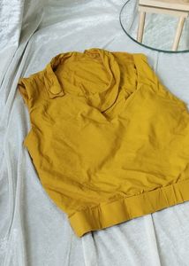 Mustard Crop Top💕