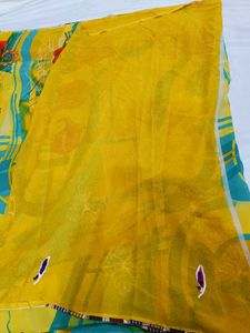 🇳🇿💫🎀Vibrant Yellow Floral Print Saree
